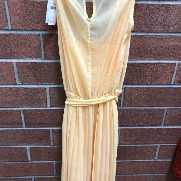 NWT Banana Republic Dress - Picture 3 of 4